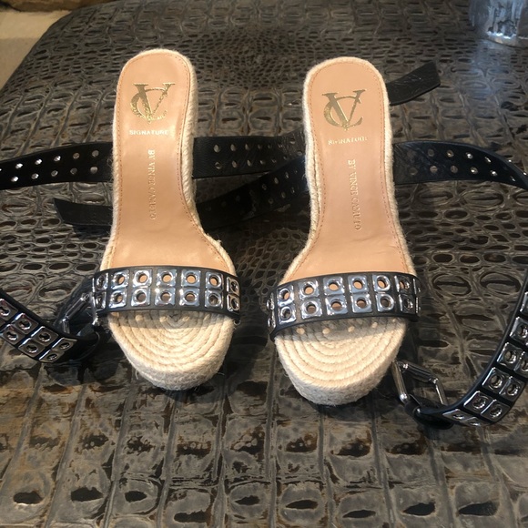 NEW!! Vince Camuto Signature Dacia Wedge Heels!! - Picture 5 of 10